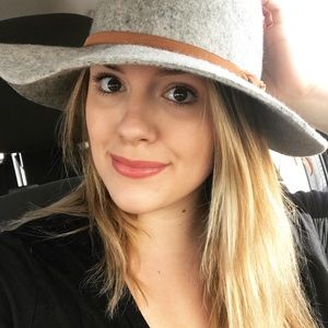 Meet your Posher, Megan